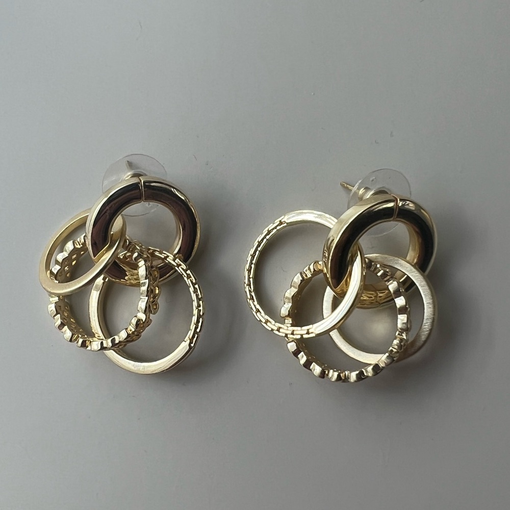 Kendra Scott Maren Convertible Hoop Earrings in Gold
